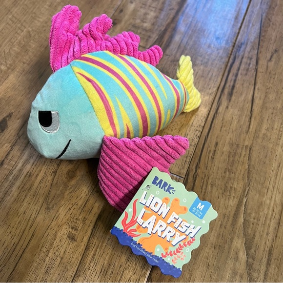 Bark Dog New Bark Lion Fish Larry Toy M 250 Lbs Poshmark